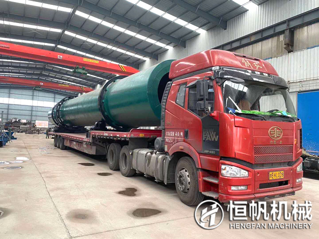 復(fù)工復(fù)產(chǎn),年產(chǎn)十五萬(wàn)噸雞糞有機(jī)肥生產(chǎn)設(shè)備助力貴州肥料廠區(qū)建設(shè)(圖3) 貴州有機(jī)肥設(shè)備發(fā)貨